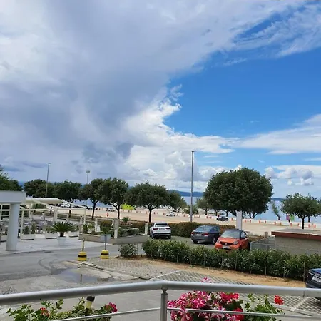 Adela Apartments - Beach Znjan Split * Split