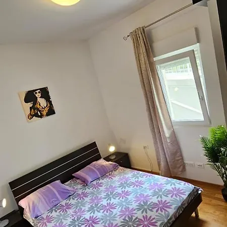 Lägenhet Adela Apartments - Beach Znjan Split