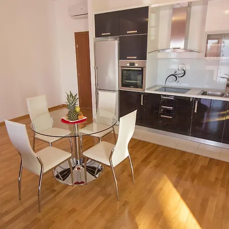 Apartamento Adela - Znjan *