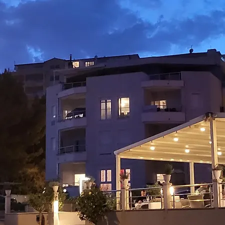 Apartamento Adela - Znjan