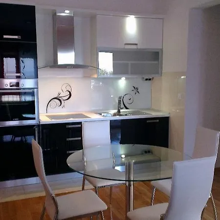 Apartman Adela - Znjan
