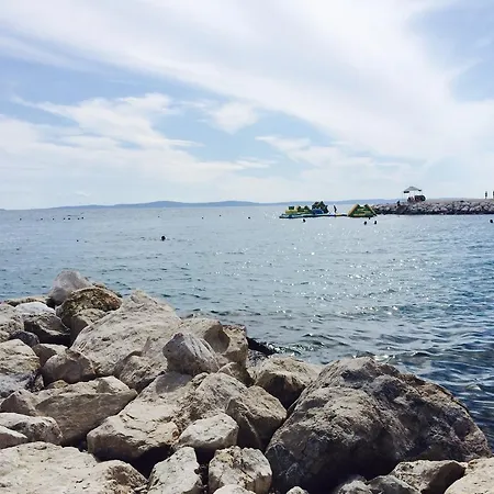 Adela Apartments - Beach Znjan Split *