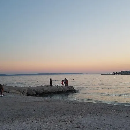 Adela Apartments - Beach Znjan Split Apartman Split