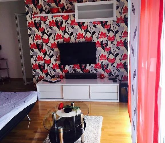 Adela - Znjan Apartament *